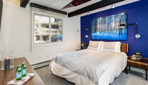 Condo, 2 Bedrooms