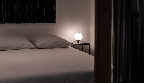 Honeymoon Apartment, Ensuite, Garden View (Dea)