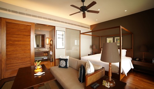 Grand Room, Valley View (Luxury)