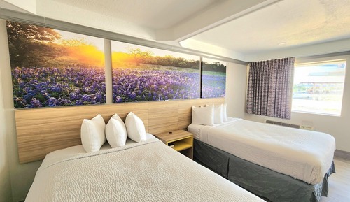 Room, 2 Queen Beds, Non Smoking