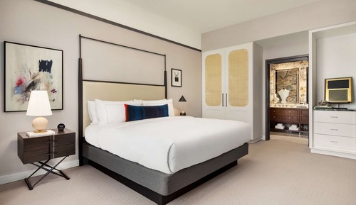 Suite, 1 King Bed (Camellia, Roll-In Shower)