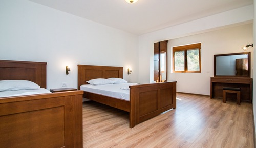 Penthouse (AP16)
