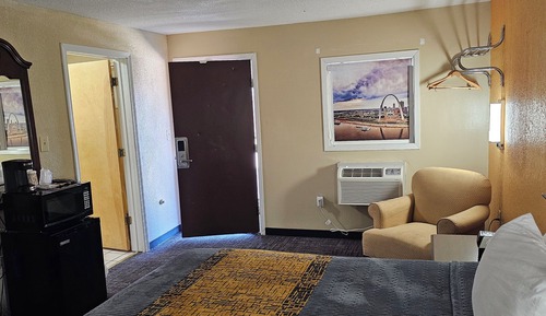 Economy Single Room, 1 King Bed, Non Smoking