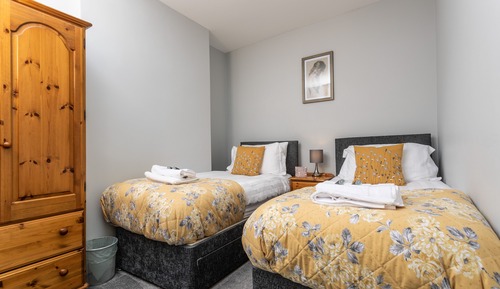 Superior House, Private Bathroom (Merlin)