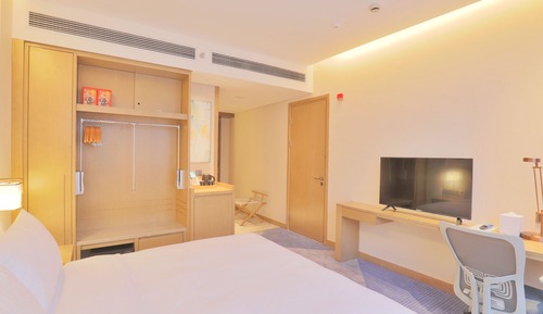 Room, 1 King Bed, Accessible