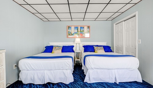 Double Full Beds 2nd Floor INN