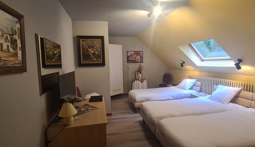 Triple Room, 3 Twin Beds