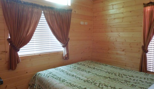 Deluxe Cabin