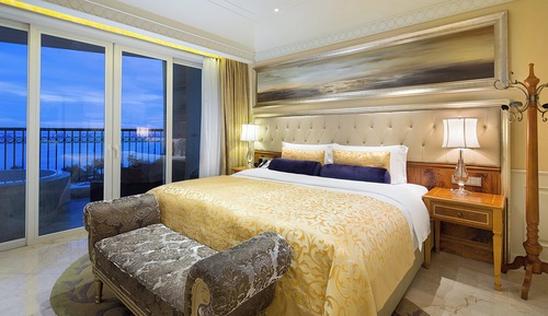 Family Suite, 1 Bedroom, Club Lounge Access, Sea View