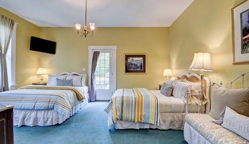 Bransfield Double Suite