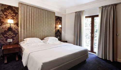 Suite, Balcony, Garden View