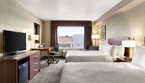 Deluxe Room, 2 Queen Beds, Non Smoking