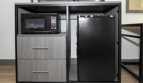 Deluxe Room, 2 Queen Beds (Smoke Free)