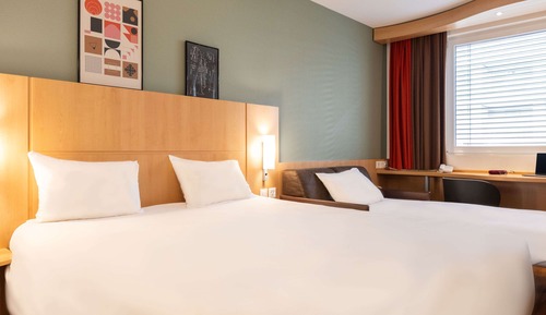Comfort Room, 1 Queen Bed with Sofa bed