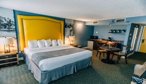 Suite, 1 King Bed