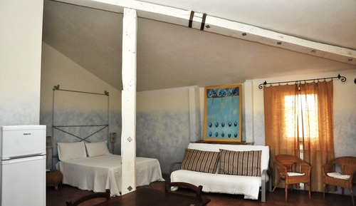 Family Studio, 1 Queen Bed with Sofa bed, Kitchenette, Valley View (GLICINI)