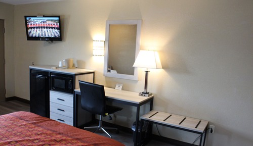 Standard Room, 1 Queen Bed, Non Smoking