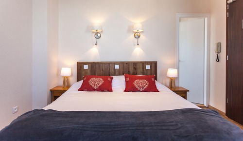 Superior Room, Lake View