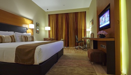 Deluxe Room Twin Bed
