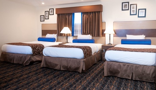 Room, Multiple Beds, Non Smoking