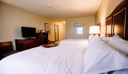 Two Queen Beds