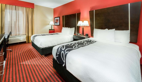 Room, 2 Queen Beds, Non Smoking