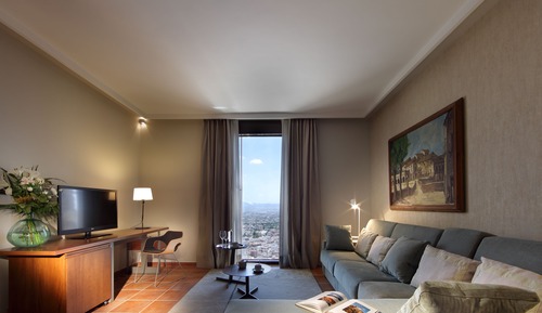 Junior Suite, 1 Queen Bed