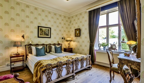 Classic Double or Twin Room - with a walk