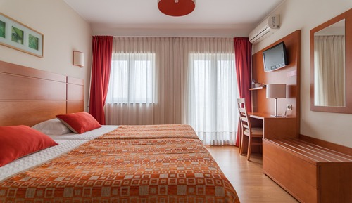 Superior Double or Twin Room, Pool View