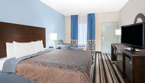 Standard Room, 1 King Bed