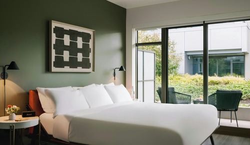 Room, 1 King Bed, Terrace, Courtyard View