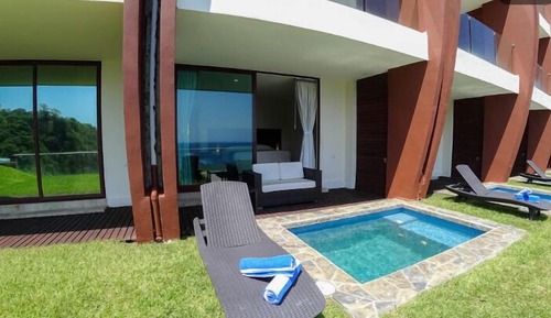 Junior Room, Private Pool