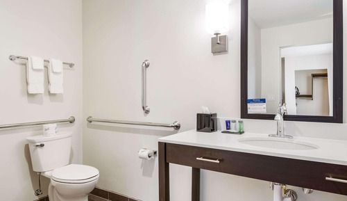 Room, 2 Queen Beds, Accessible, Non Smoking