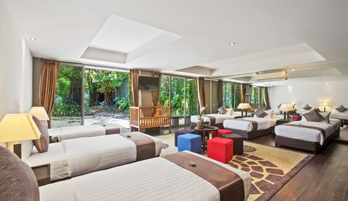 Villa (Multiple Bedrooms)