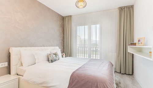 Deluxe Studio Suite