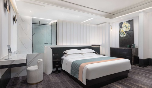 Suite, View