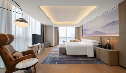 Deluxe Suite, 1 King Bed
