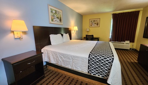 King Bed Non-Smoking