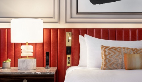 Room, 1 King Bed (Fairmont Gold View)