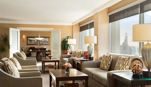 Room, 1 King Bed, Non Smoking, Corner (Fairmont Gold)
