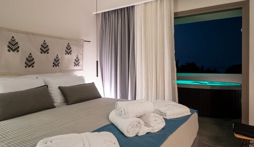 Grand Suite, Jetted Tub, Sea View