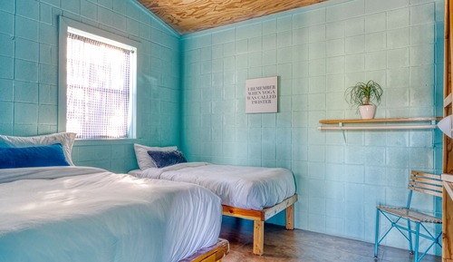 Deluxe Cabin (5)