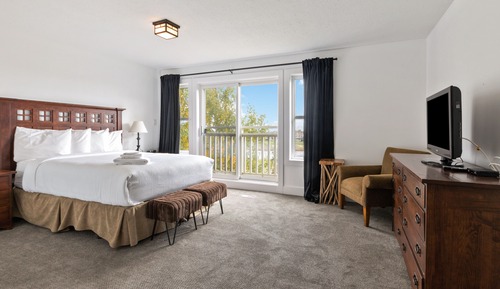 Premium Townhome, 3 Bedrooms (211 Rivergrass - No Pets Allowed)