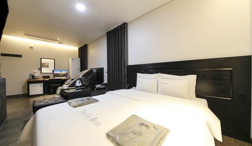 VIP Room