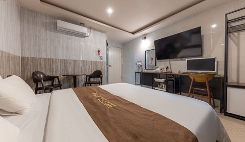 Room (Standard A)
