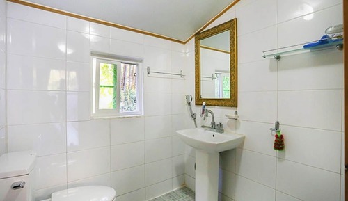 Room (Wind House)