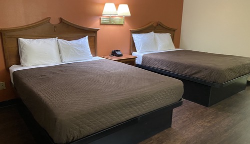 Standard Room, 2 Queen Beds, Non Smoking