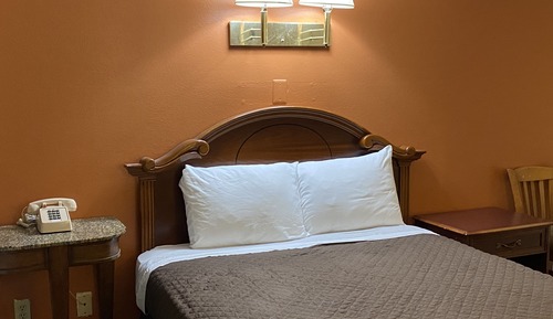 Standard Room, 1 Queen Bed, Non Smoking
