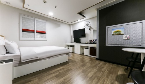 Room (Special Room)
