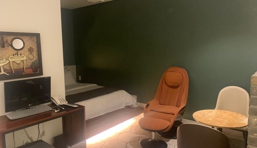 Room (Beam Project (Netflix + Wave + TV + D)